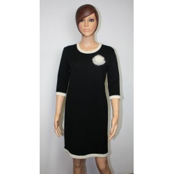Robe en laine noire et blanche
