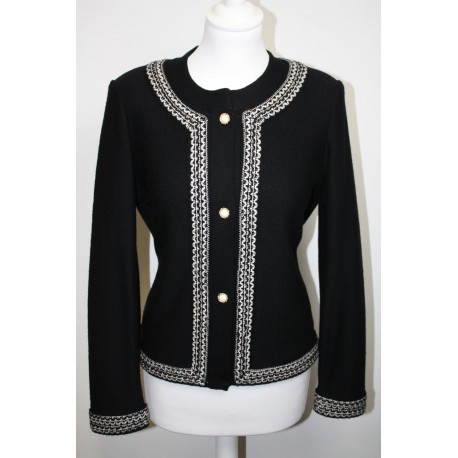 veste en laine noire et blanche