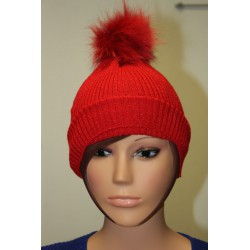 Bonnet en lamé coloris rouge